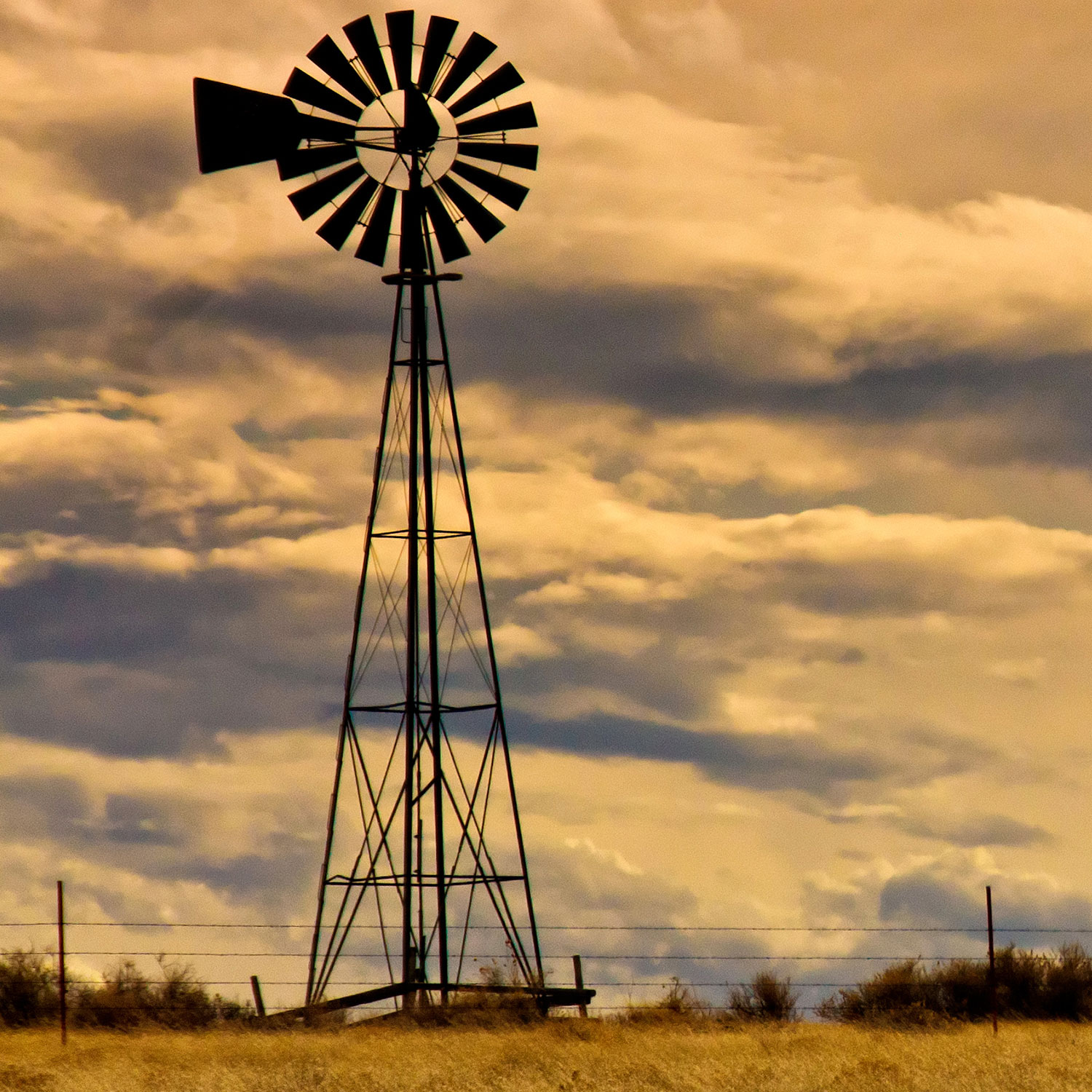 ranch-construction windmill image 2